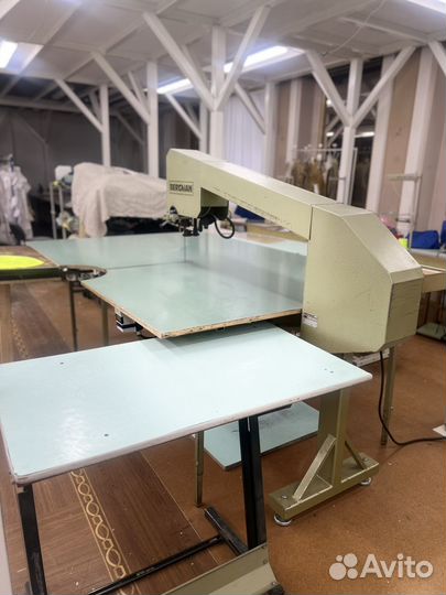 Ленточная пила, раскройная промышленная машина