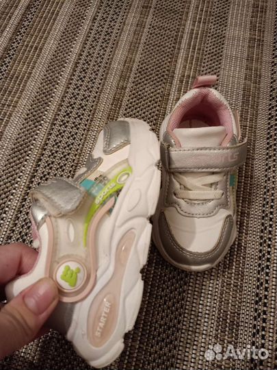 Кроссовки детские