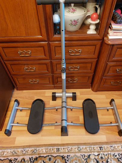 Тренажер для бедер и ягодиц