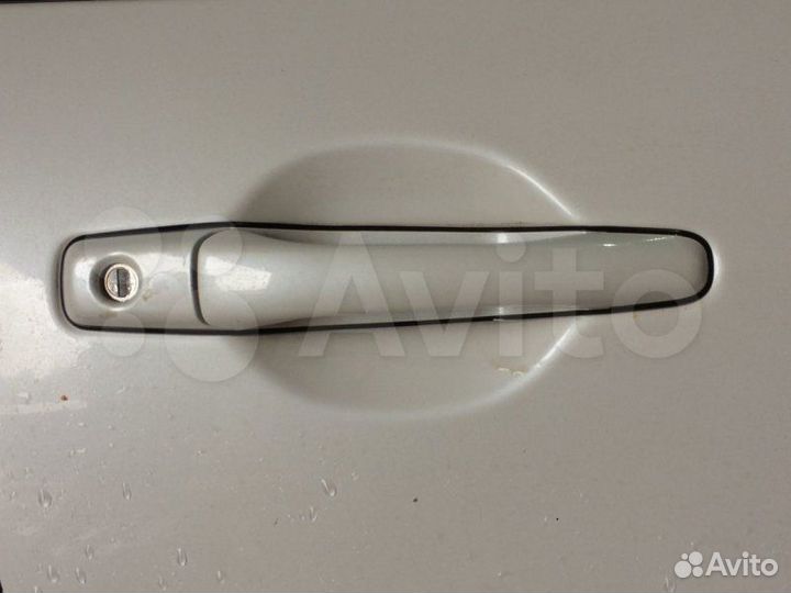 Ручка двери передняя правая Mitsubishi Outlander