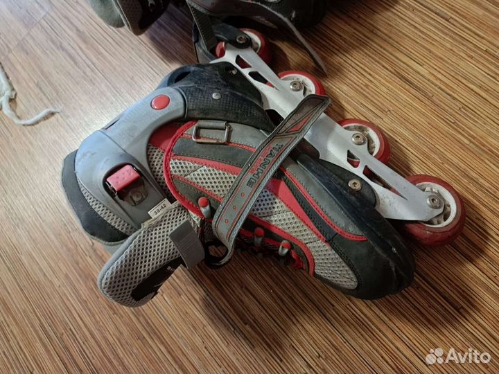 Роликовые коньки