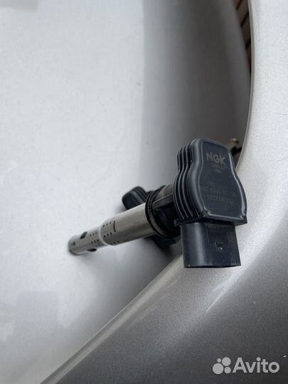 Катушка зажигания NGK U5015