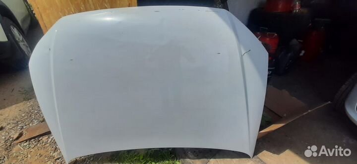 Капот на volkswagen polo седан