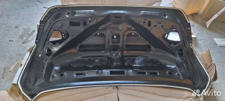 Крышка багажника Honda Accord 10