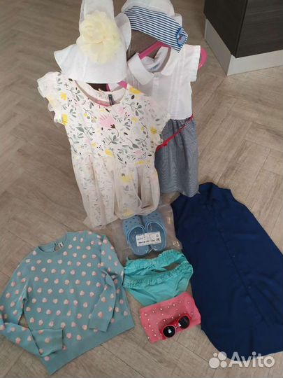 Комплект одежды для девочки 134-140