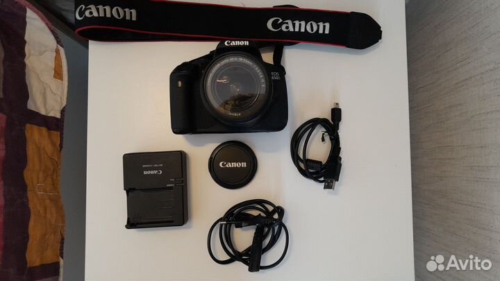 Зеркальный фотоаппарат canon 650D