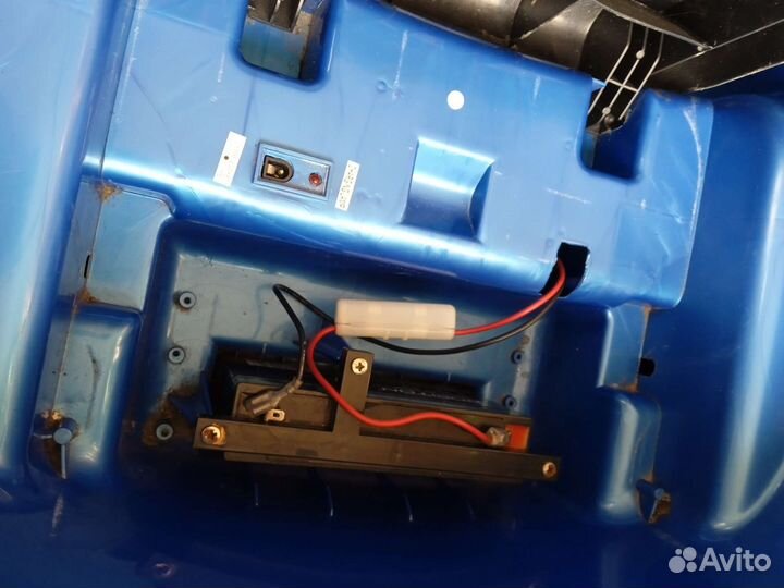 Детский электромобиль бу