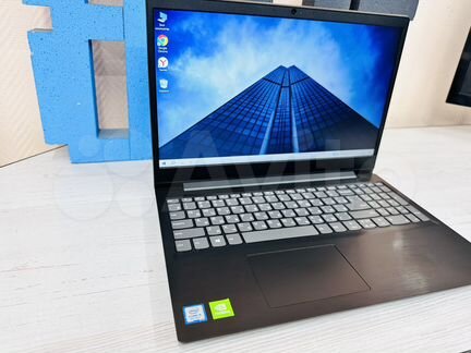 Игровой Lenovo core i5-8265u/8gb/mx 110 2gb