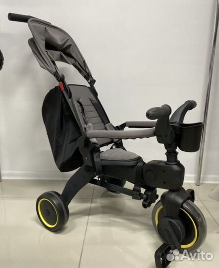 Трехколесный велосипед складной luxmom black