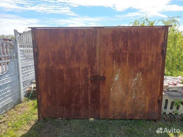 Ворота гаражные металлические б/у