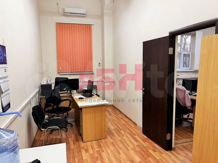 Офис в БЦ с арендатором 180,3 кв.м