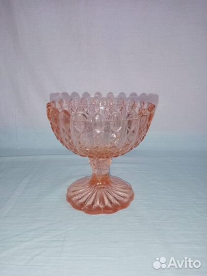 Ваза /Креманка на ножке