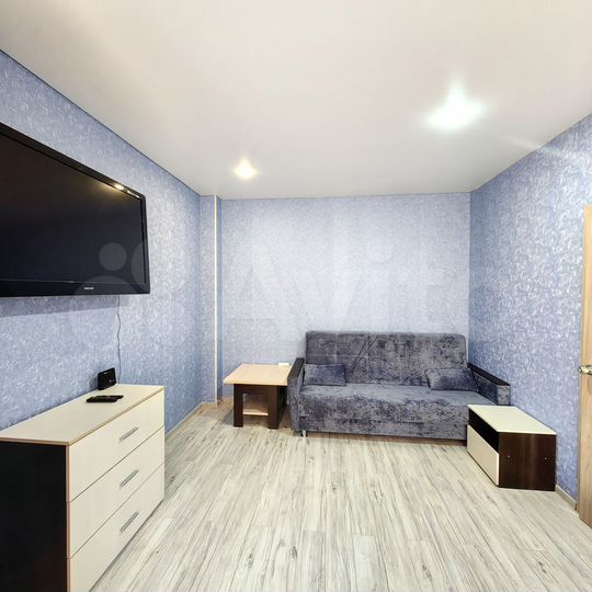 1-к. квартира, 45 м², 1/9 эт.