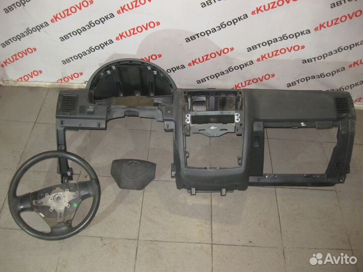 Панель Торпедо безопасность Hyundai