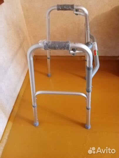 Ходунки для инвалидов и пожилых людей