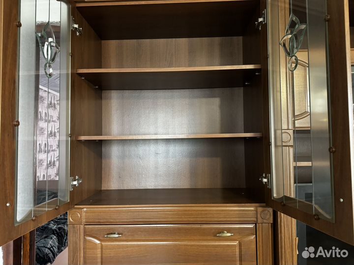 Стенка в гостиную