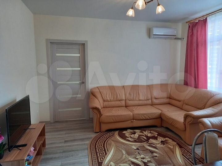 2-к. квартира, 40 м², 2/4 эт.