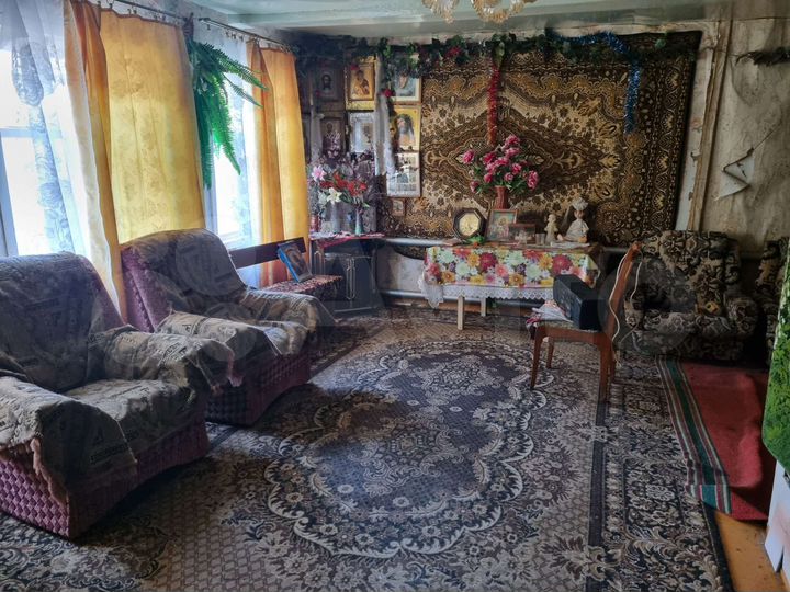 Дом 50 м² на участке 16 сот.