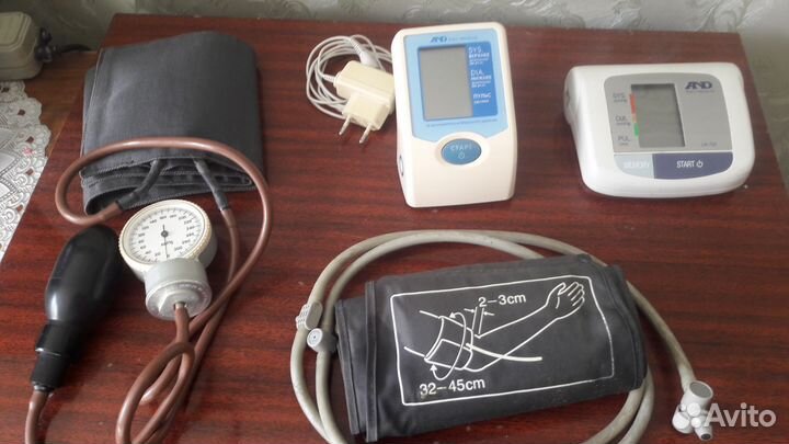 Тонометр