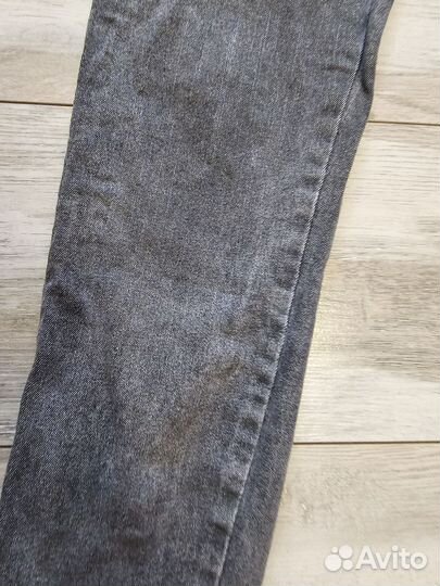 Джинсы женские