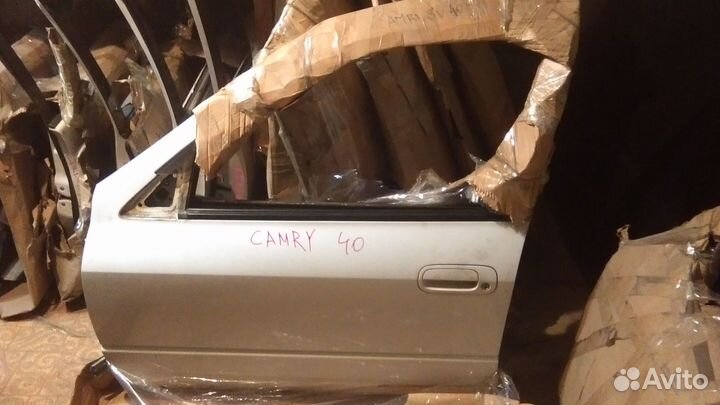 Дверь Toyota Camry, левая передняя SV40-43