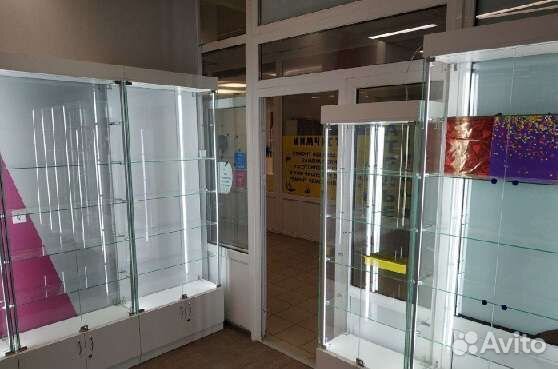 Витрины со стеклом под заказ