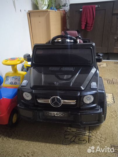 Детский электромобиль