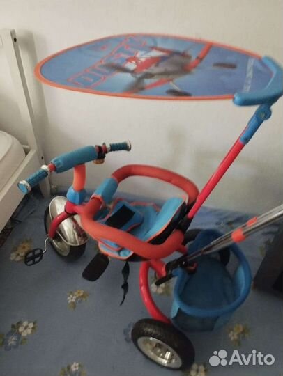 Детский трехколесный велосипед новый