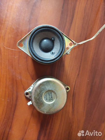 Динамики sony 1-504-121-22 (пара)