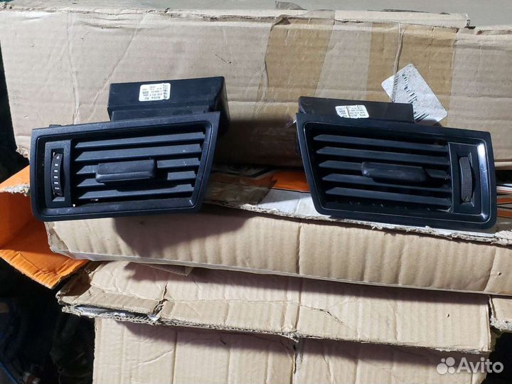 Дефлектор воздуховод skoda rapid