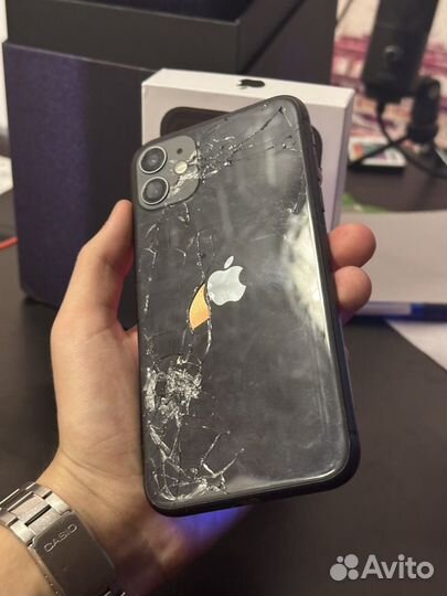 iPhone 11, 128 ГБ