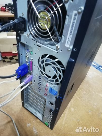Компьютер HP c Windows 7