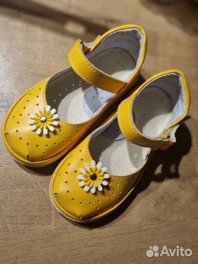 Обувь для девочки