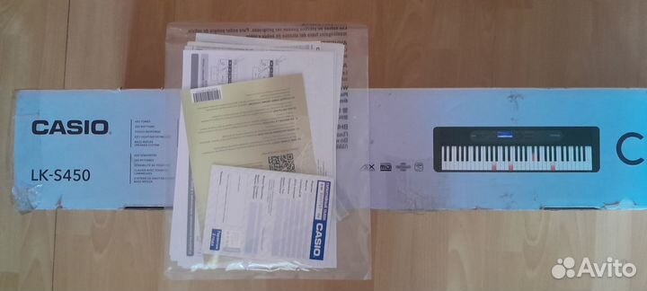 Синтезатор Casio LK-S450 с Подсветкой Клавиш