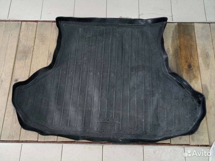 Коврик в багажник