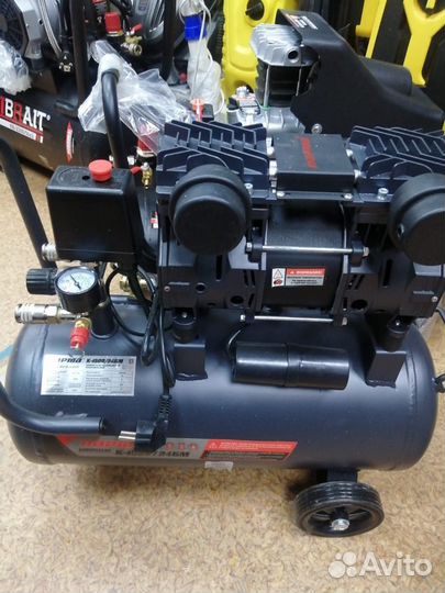 Компрессор безмасляный 24л 237 л/мин 1,5 квт 8 бар