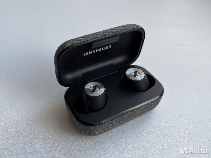Беспроводные наушники Sennheiser Momentum 2