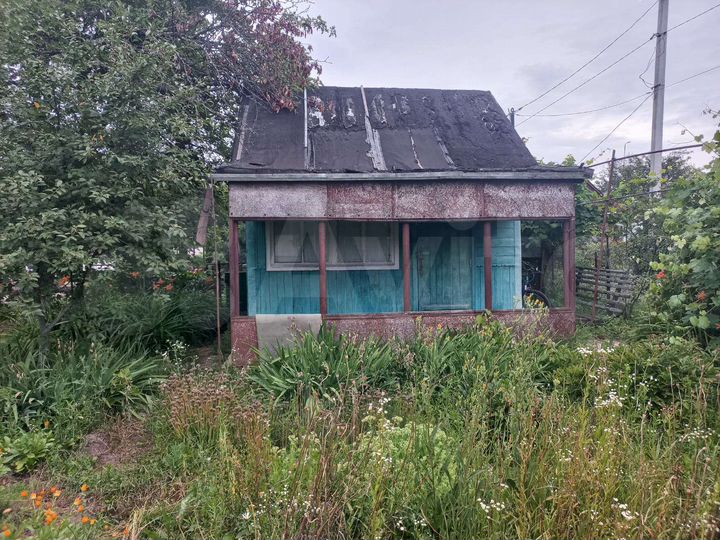 Дача 13 м² на участке 5 сот.