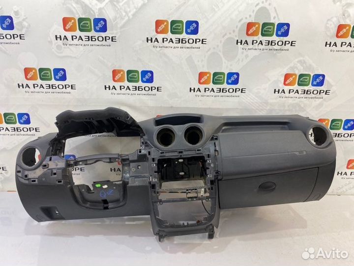 Торпедо Renault Duster HSA K4M 2012