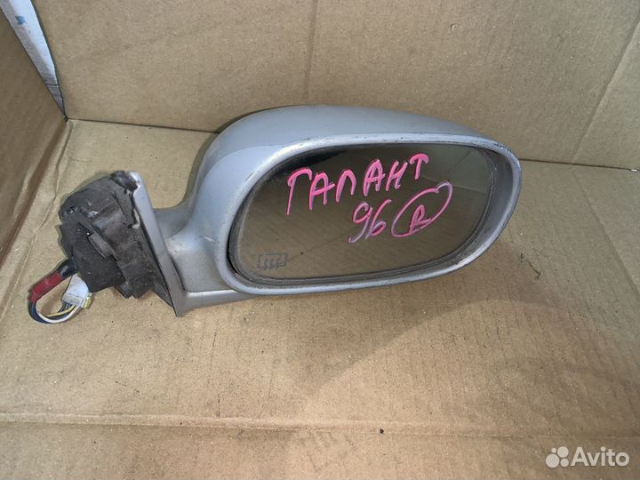 Зеркало правое Mitsubishi Galant 96 год
