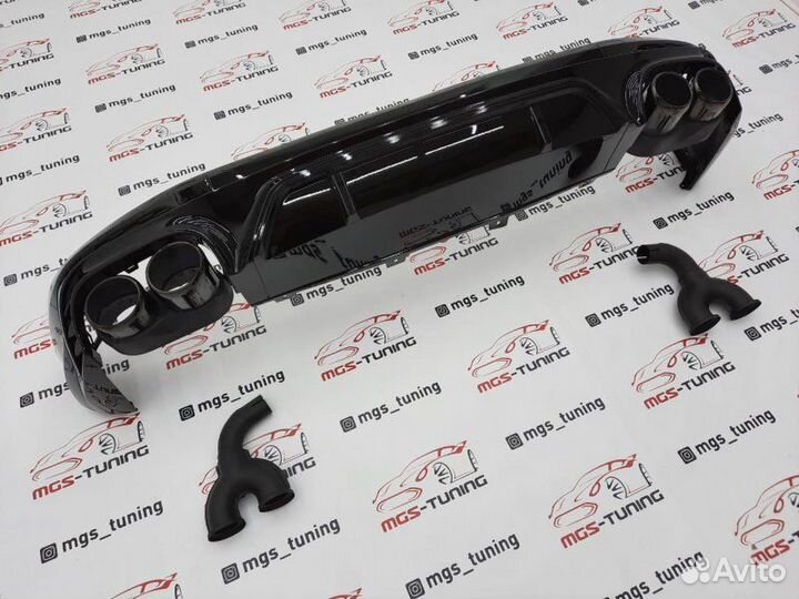 Диффузор с насадками на Q5 16-н.в. стиль SQ5 Black