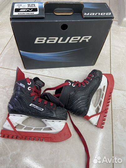 Хоккейные коньки bauer