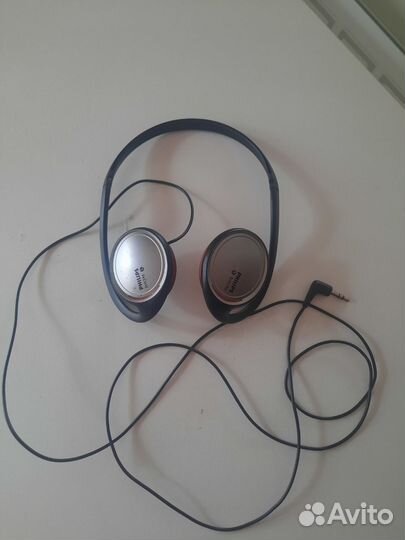 Наушникиphilips SHS390