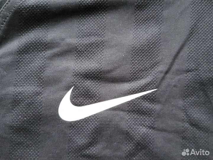 Поло Nike regby