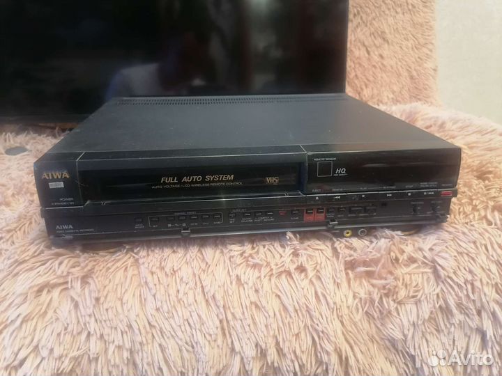 Видео магнитофон aiwa