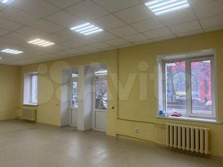 Торговая площадь, 28 м²