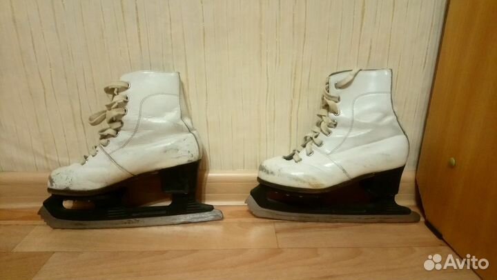 Коньки фигурные
