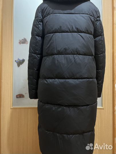 Пуховик зимний длинный женский