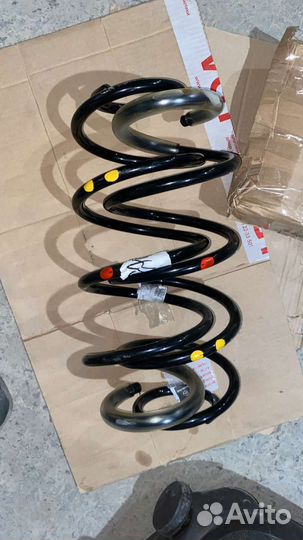 Передняя пружина на мерседес 447