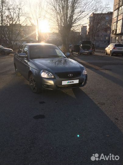 LADA Priora 1.6 МТ, 2010, 180 000 км